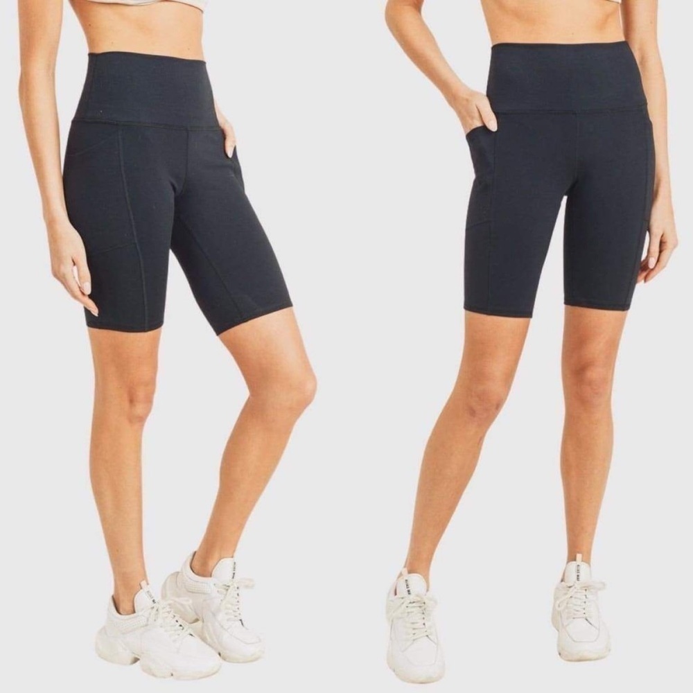 Mono B New With Tags Classic Biker Bermuda Short Leggings In Black Size Large